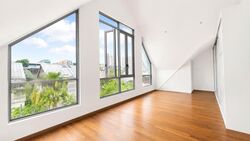 Kensington Park Road (D19), Semi-Detached #591447571
